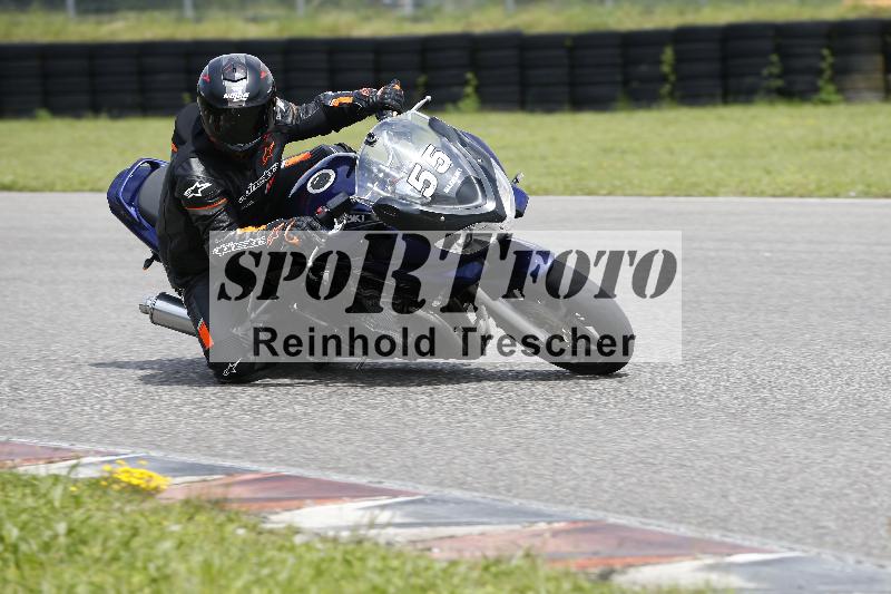 /Archiv-2024/29 12.06.2024 MOTO.CH Track Day ADR/Gruppe blau/55